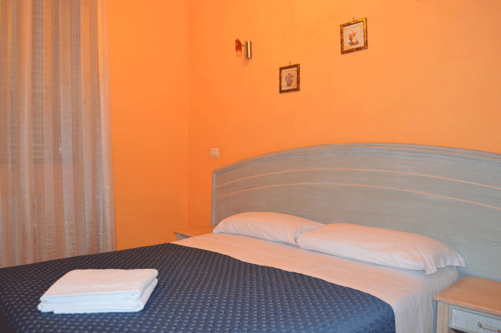 Claudia Suites Рим Екстер'єр фото