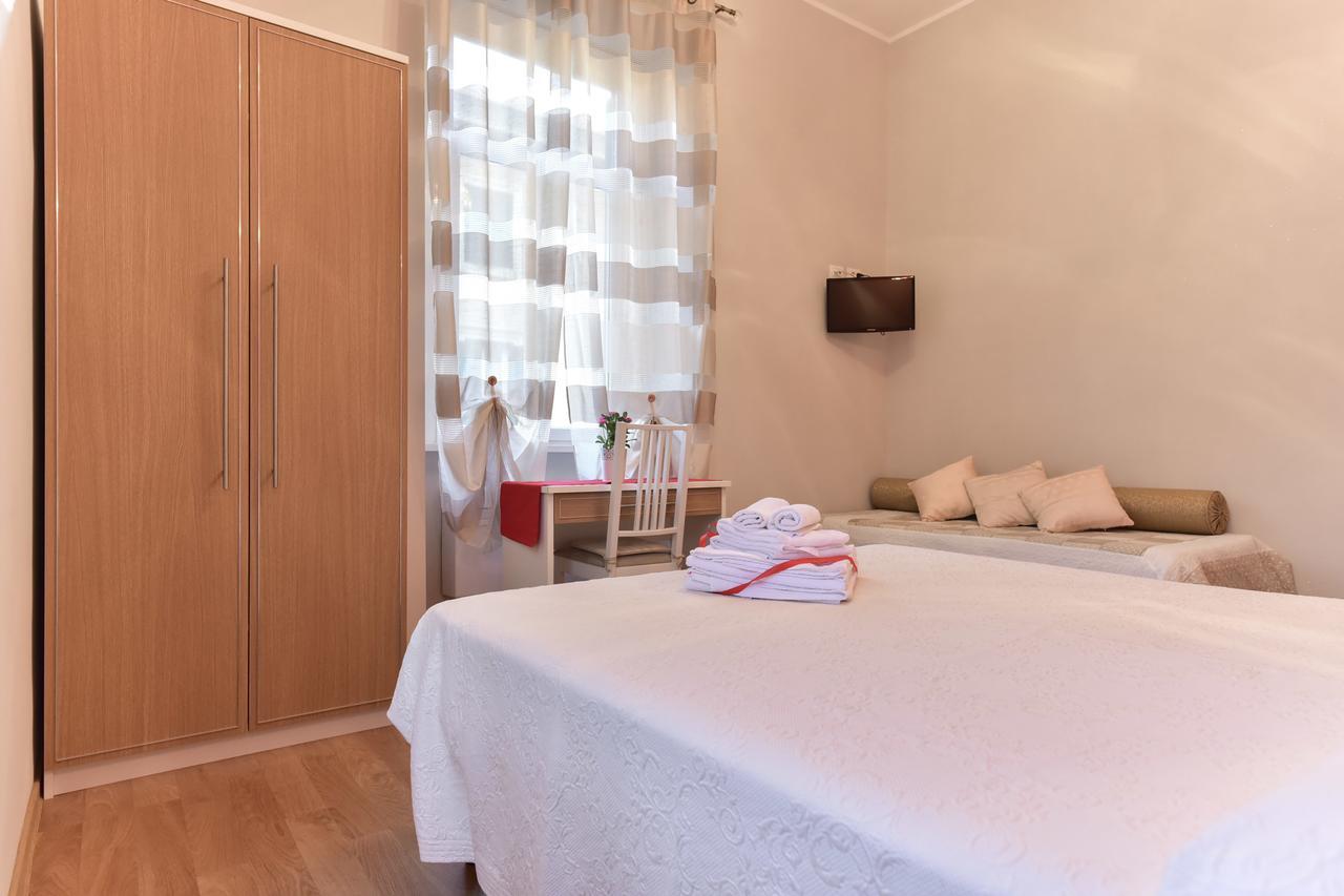 Claudia Suites Рим Екстер'єр фото